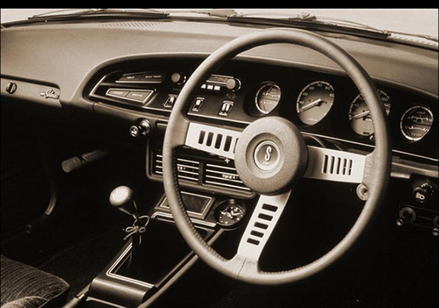  Nissan Silvia 1975 года  (фото 2 из 3)